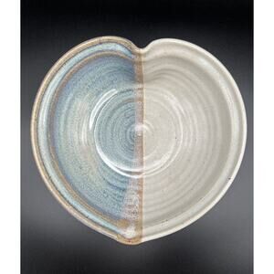 Vintage 1989 Clay In Motion Neher Pottery Glazed 8” Heart Shaped Bowl ~ Signed